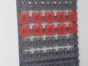 162 -Hand verstelbare Schotelbodem